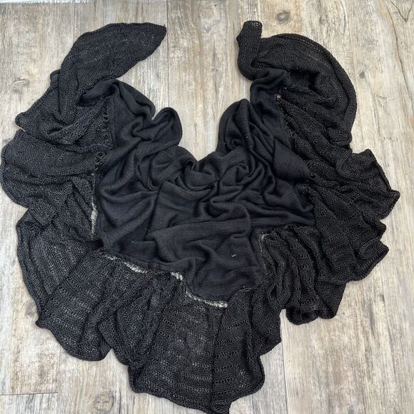 Edwardian Victorian Shawl Black Lace Crochet Knit Kenneth Cole Reaction - Picture 1 of 7